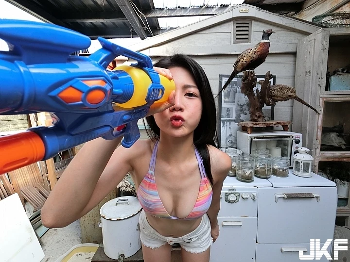 16824926.webp