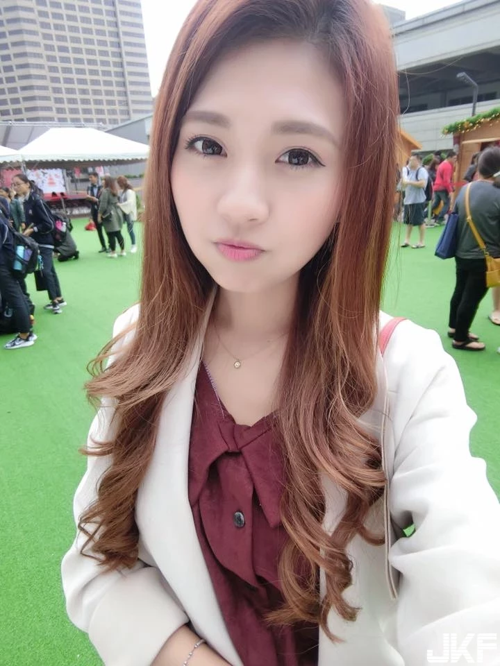 7223910.webp