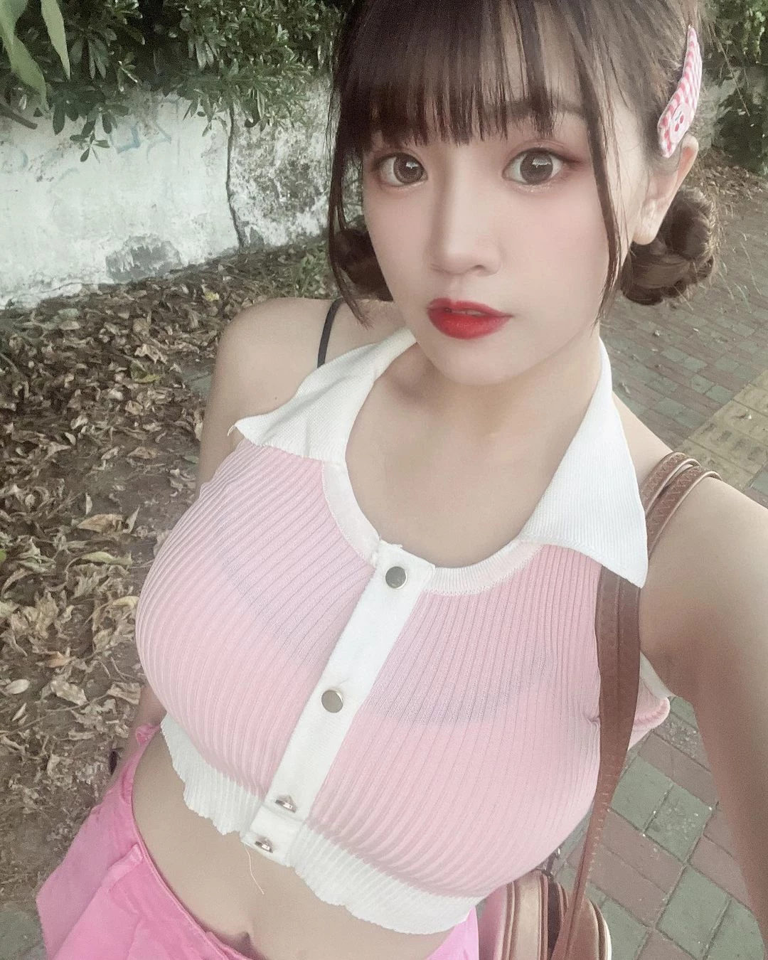 25042095.webp