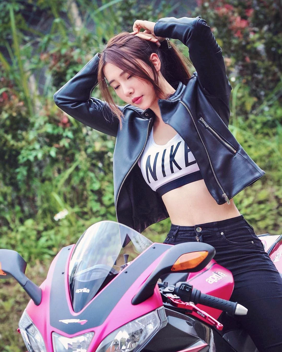 4046699.webp