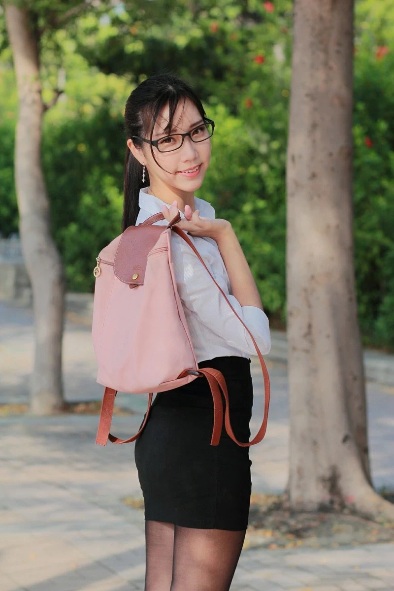4454096.webp