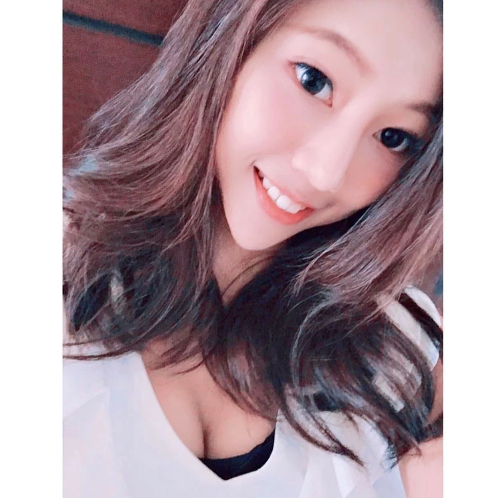 4213383.webp