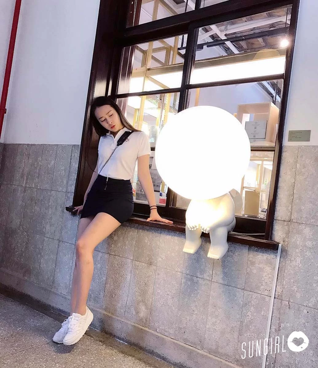 4063729.webp