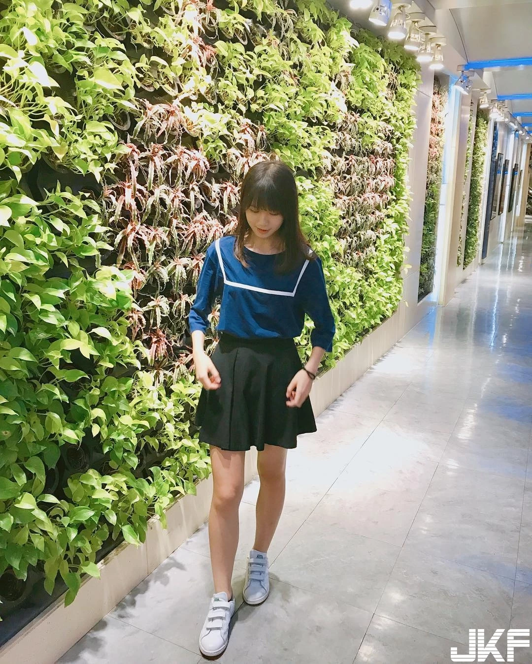 5081829.webp