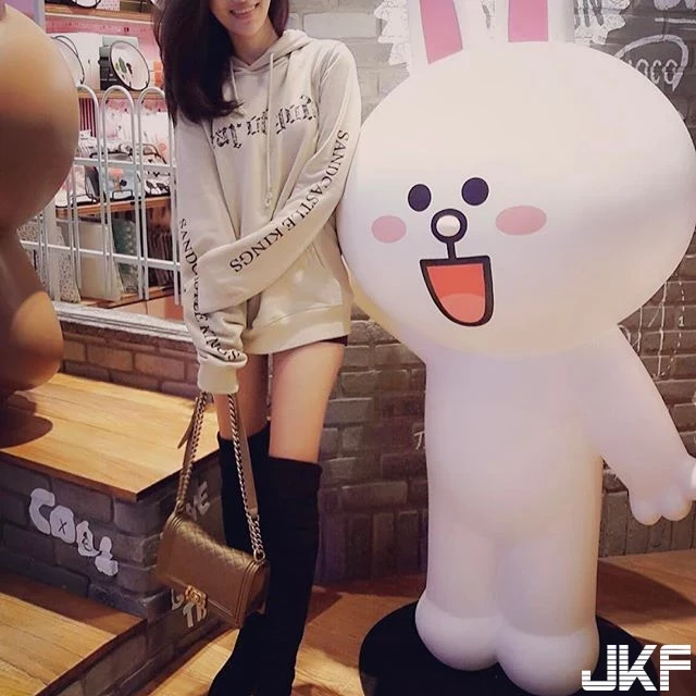 16818859.webp