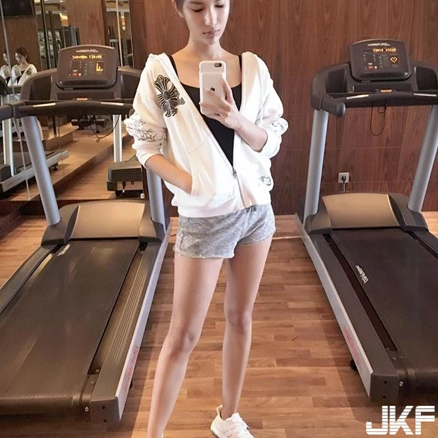 16818871.webp