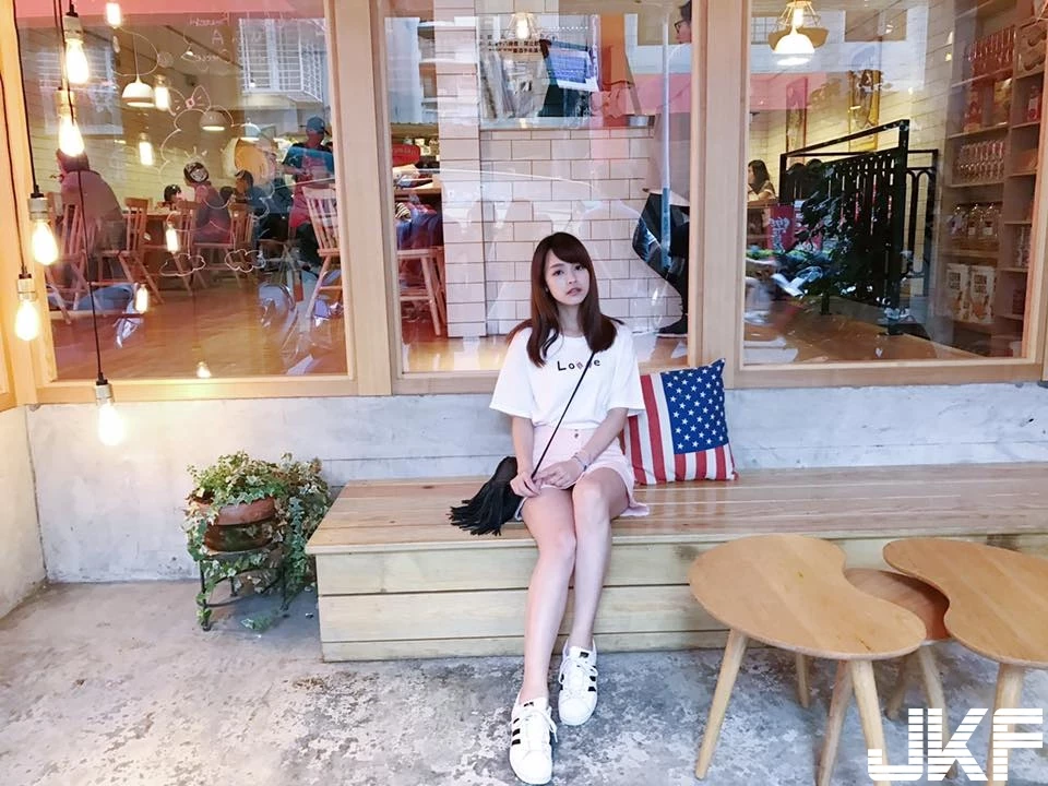 16837196.webp