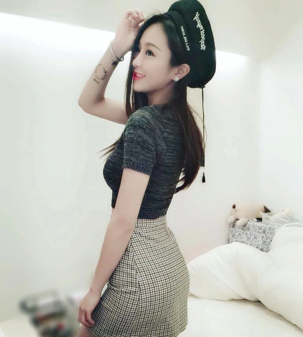 4242969.webp