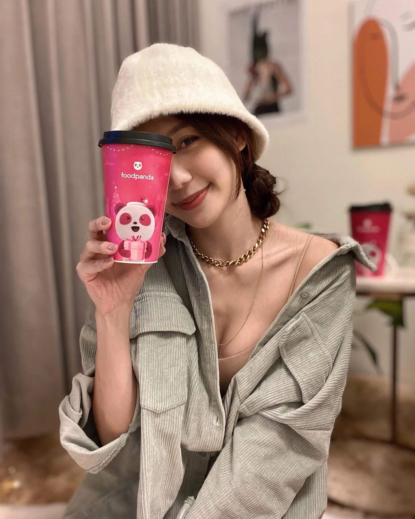 19603361.webp