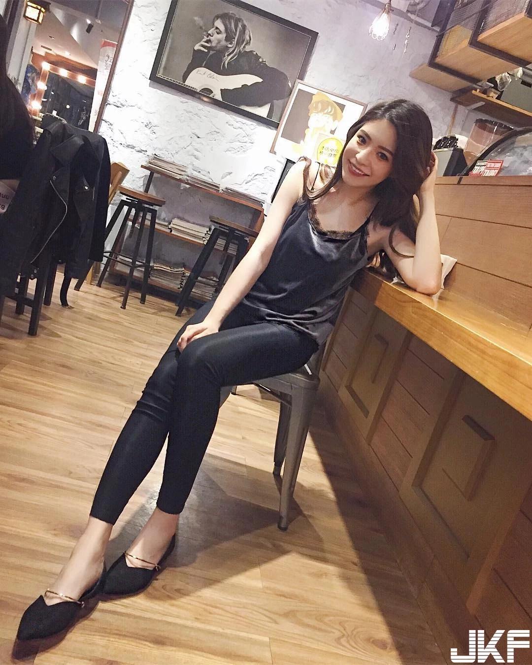 7234143.webp