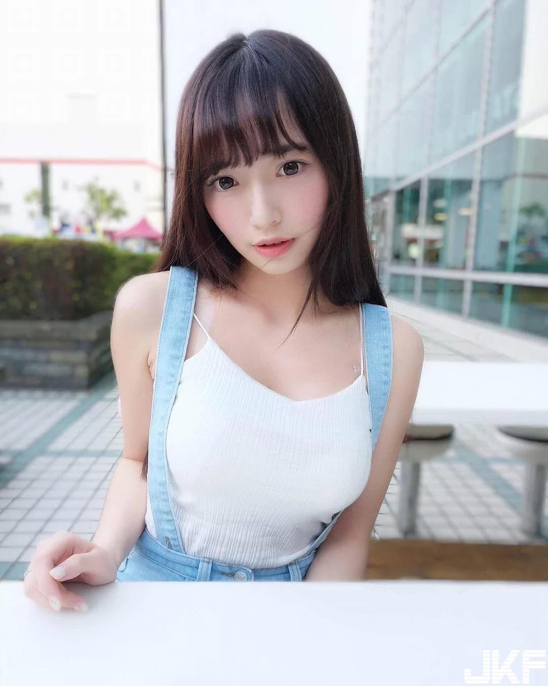 4902492.webp