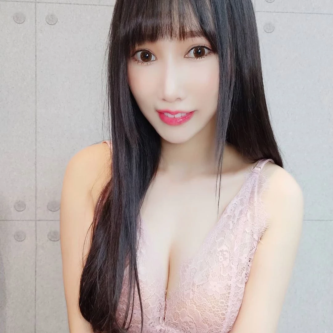 3931935.webp