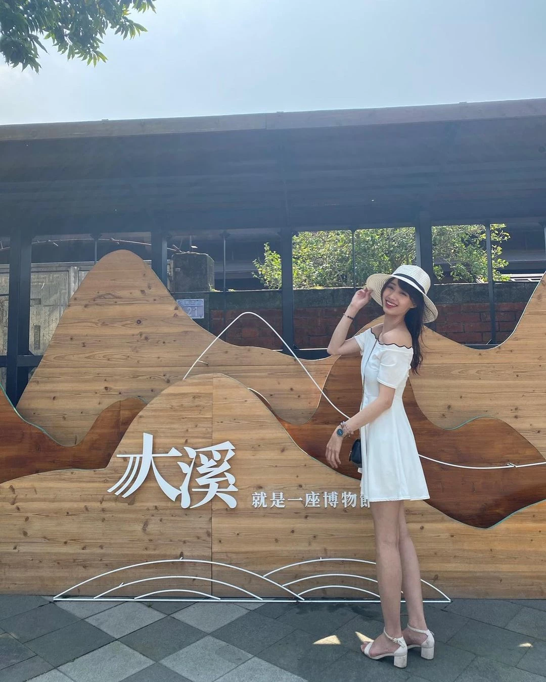 19383956.webp