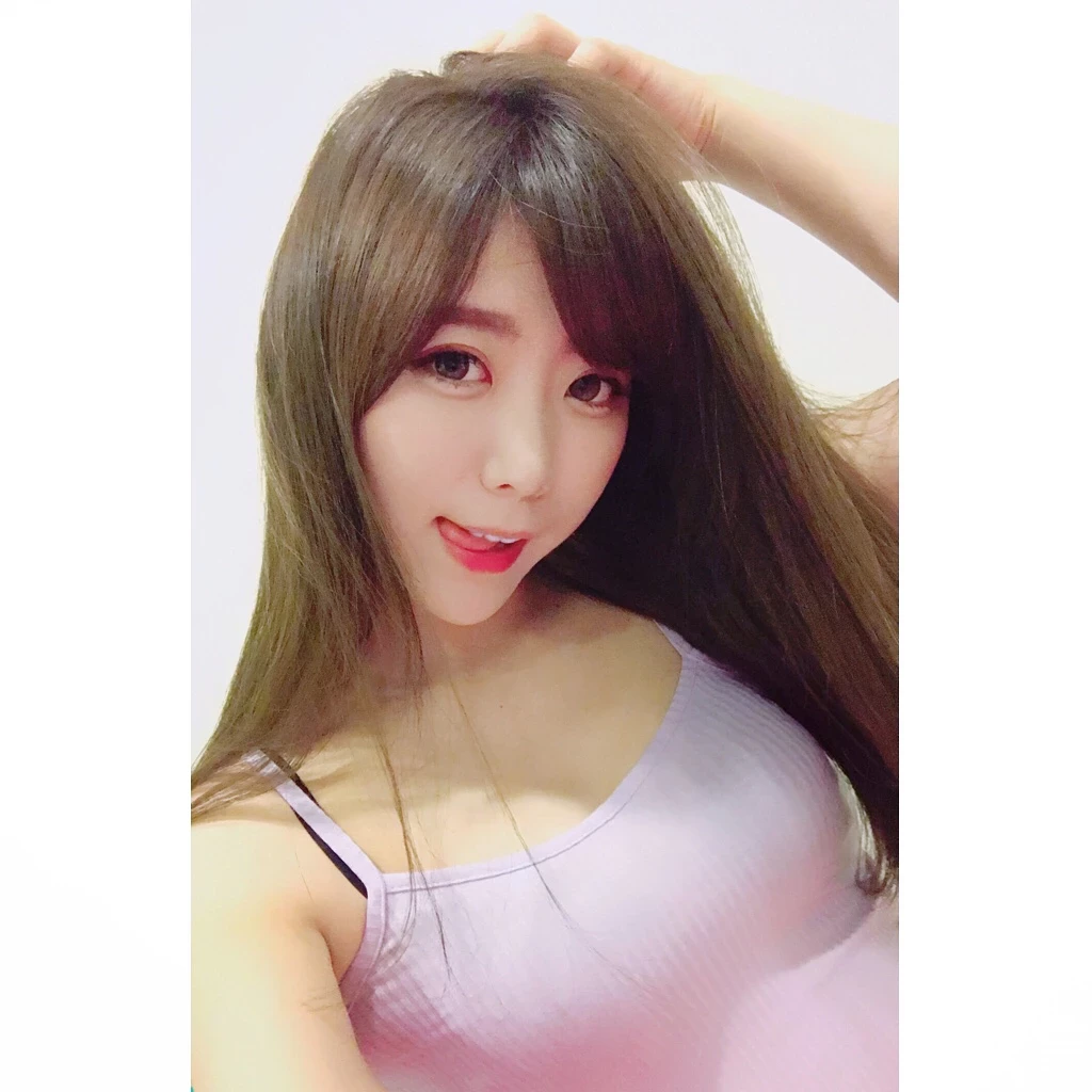 4864162.webp