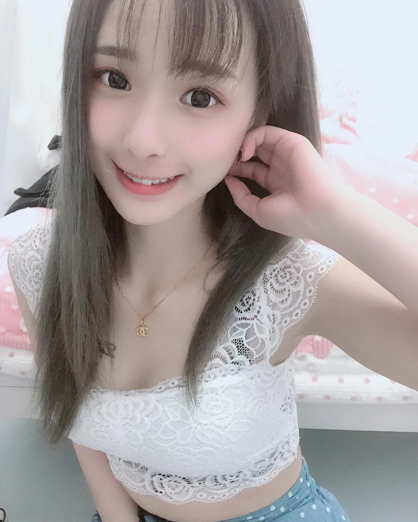 4382243.webp