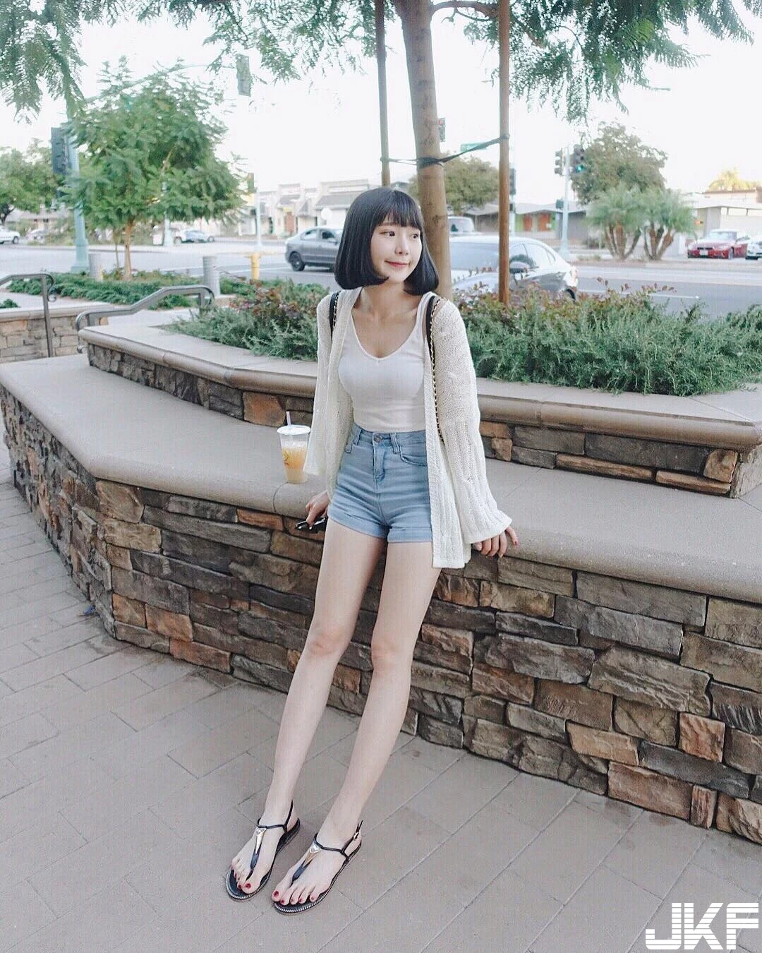 4982790.webp
