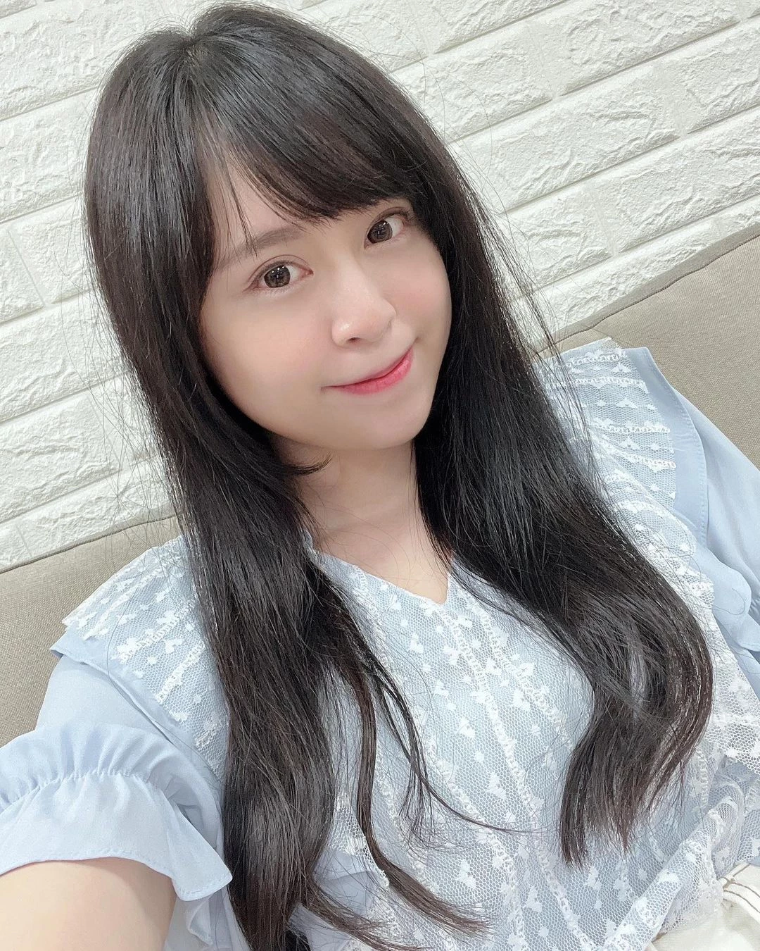 28151658.webp