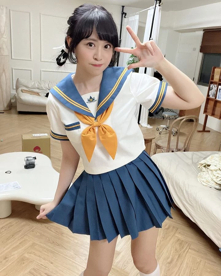 28151660.webp
