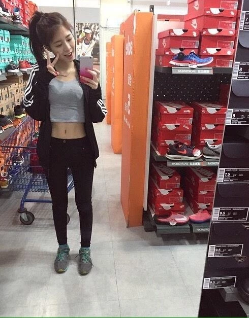 7253149.webp