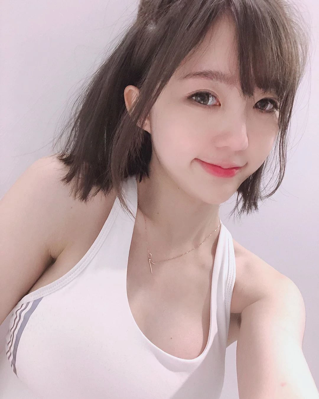 4199890.webp