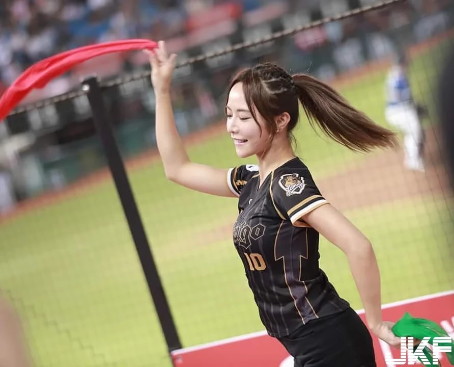 4638055.webp