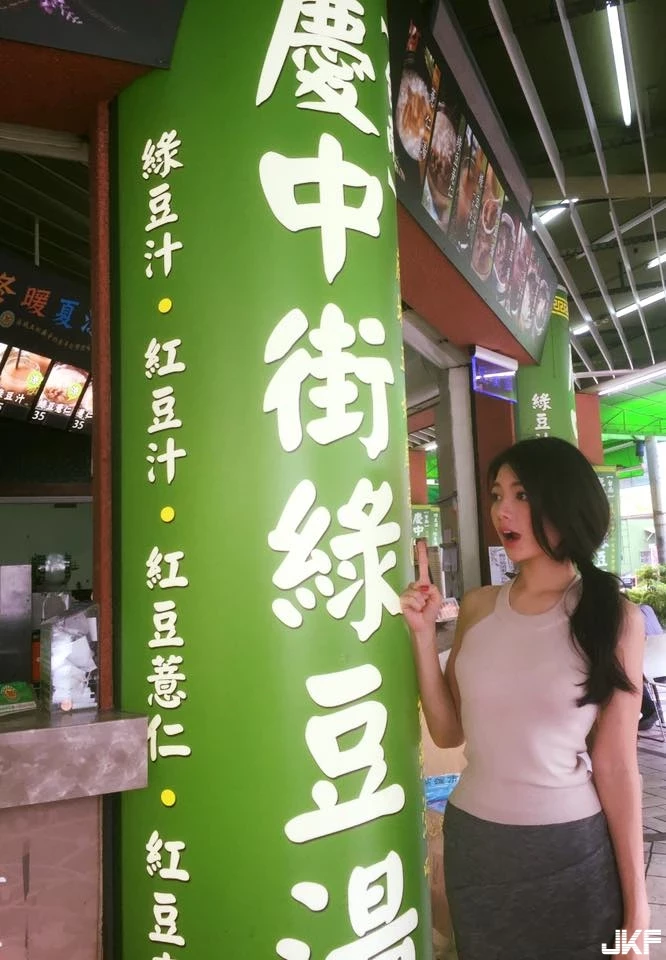 16890560.webp