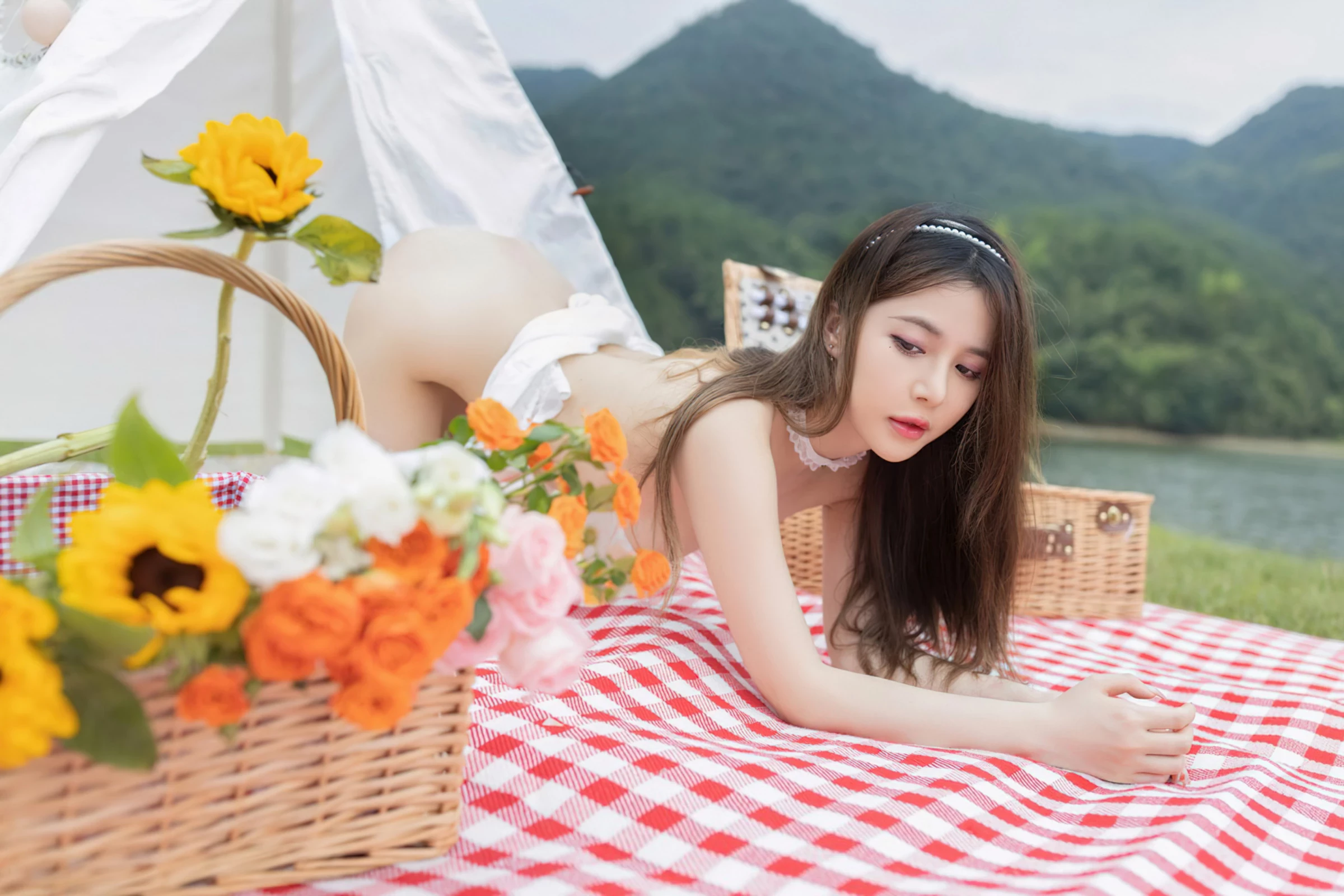 29167909.webp