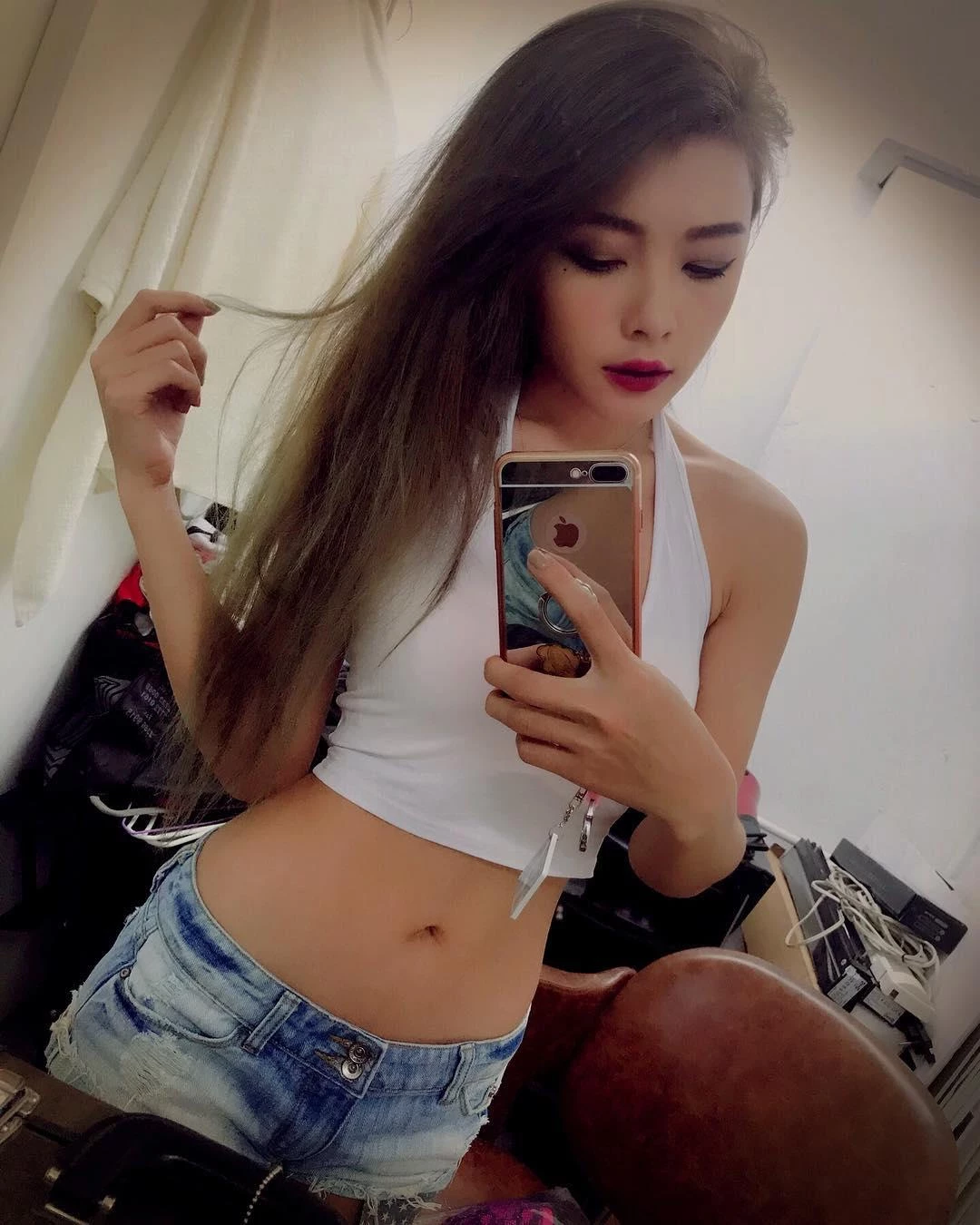 4368473.webp