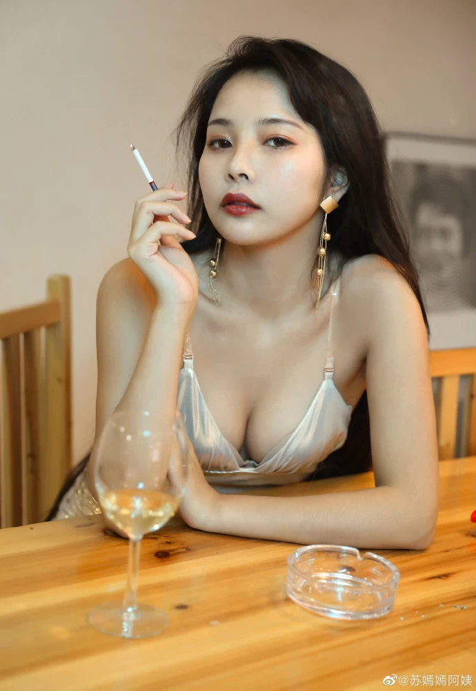 4064181.webp
