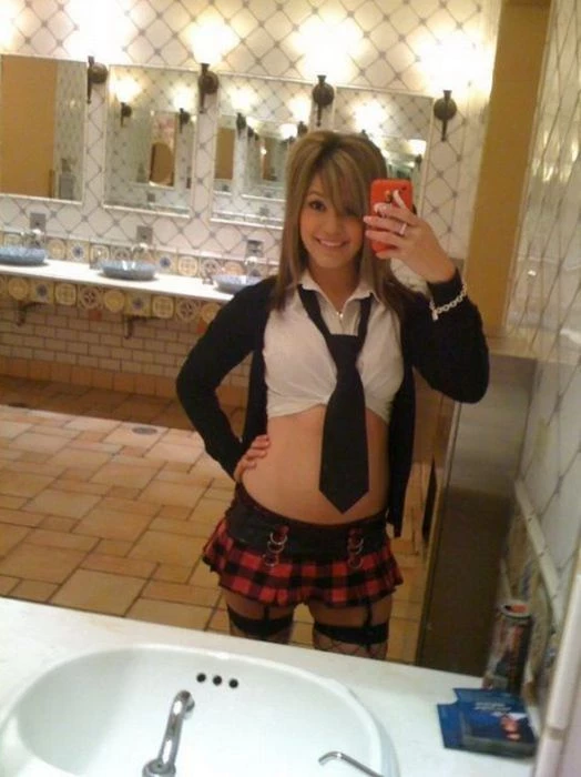 17887296.webp