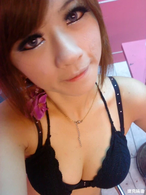 17567841.webp