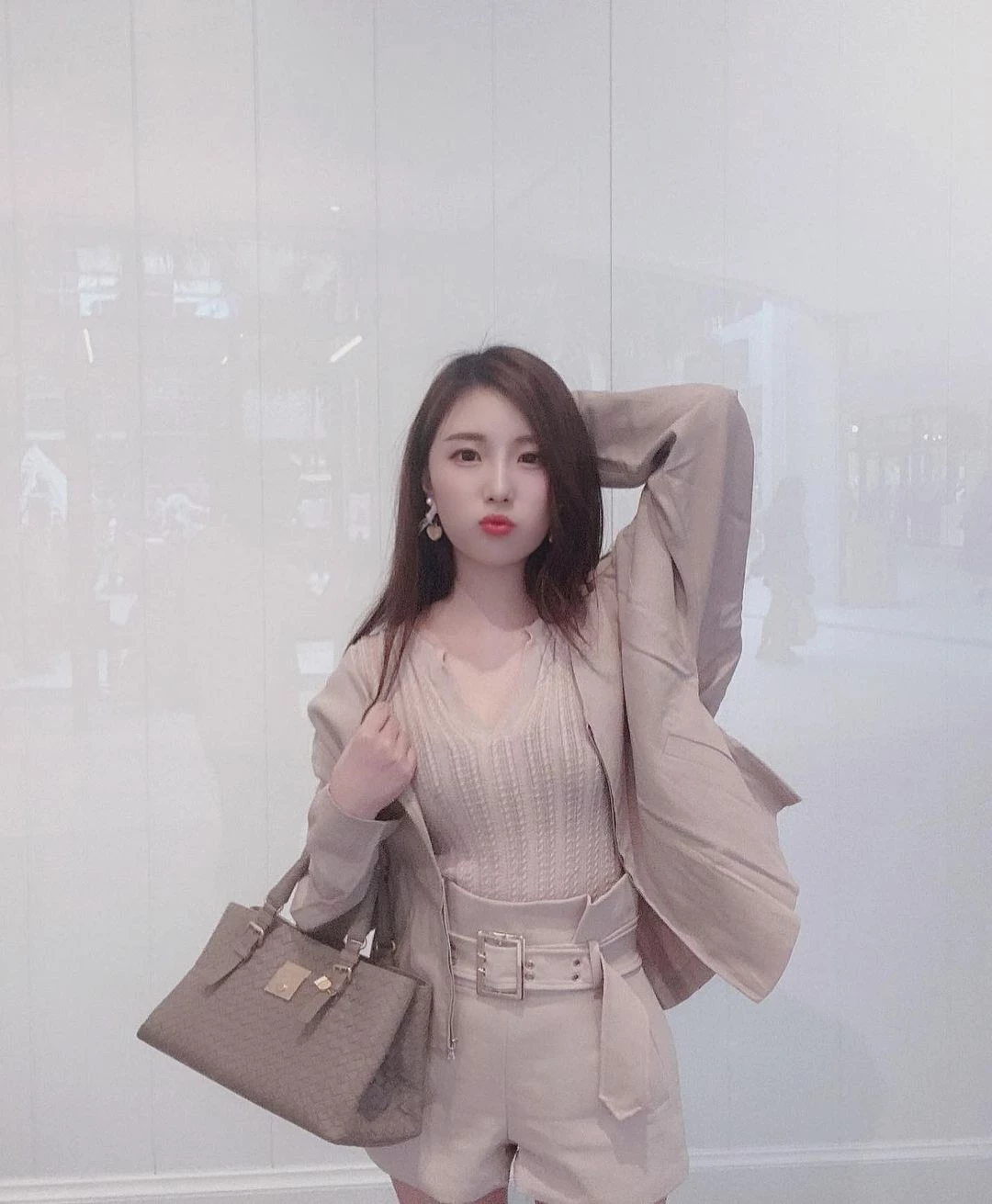 19541409.webp