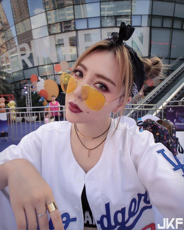 16837076.webp