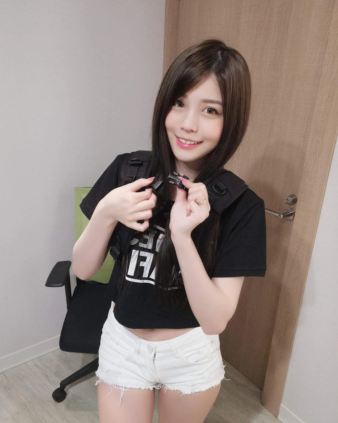 4266818.webp