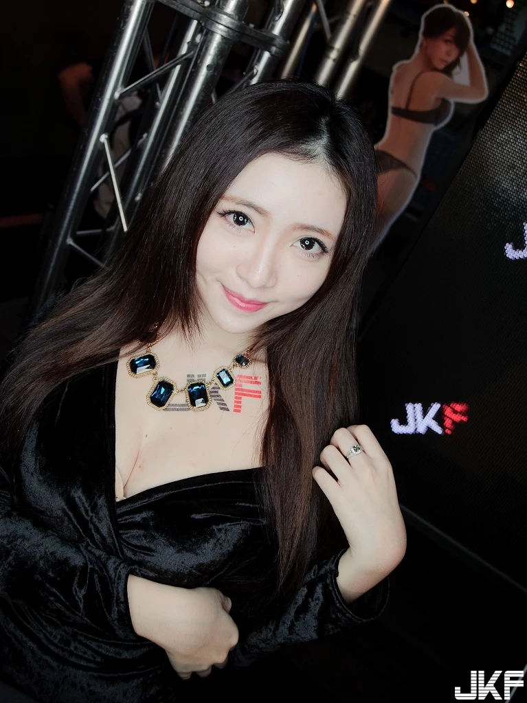 16837440.webp
