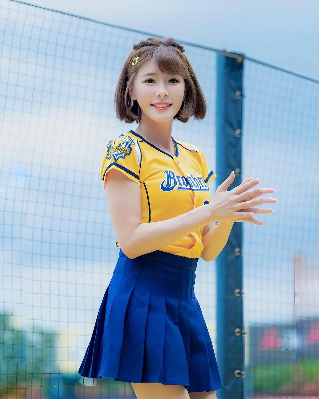 28201127.webp