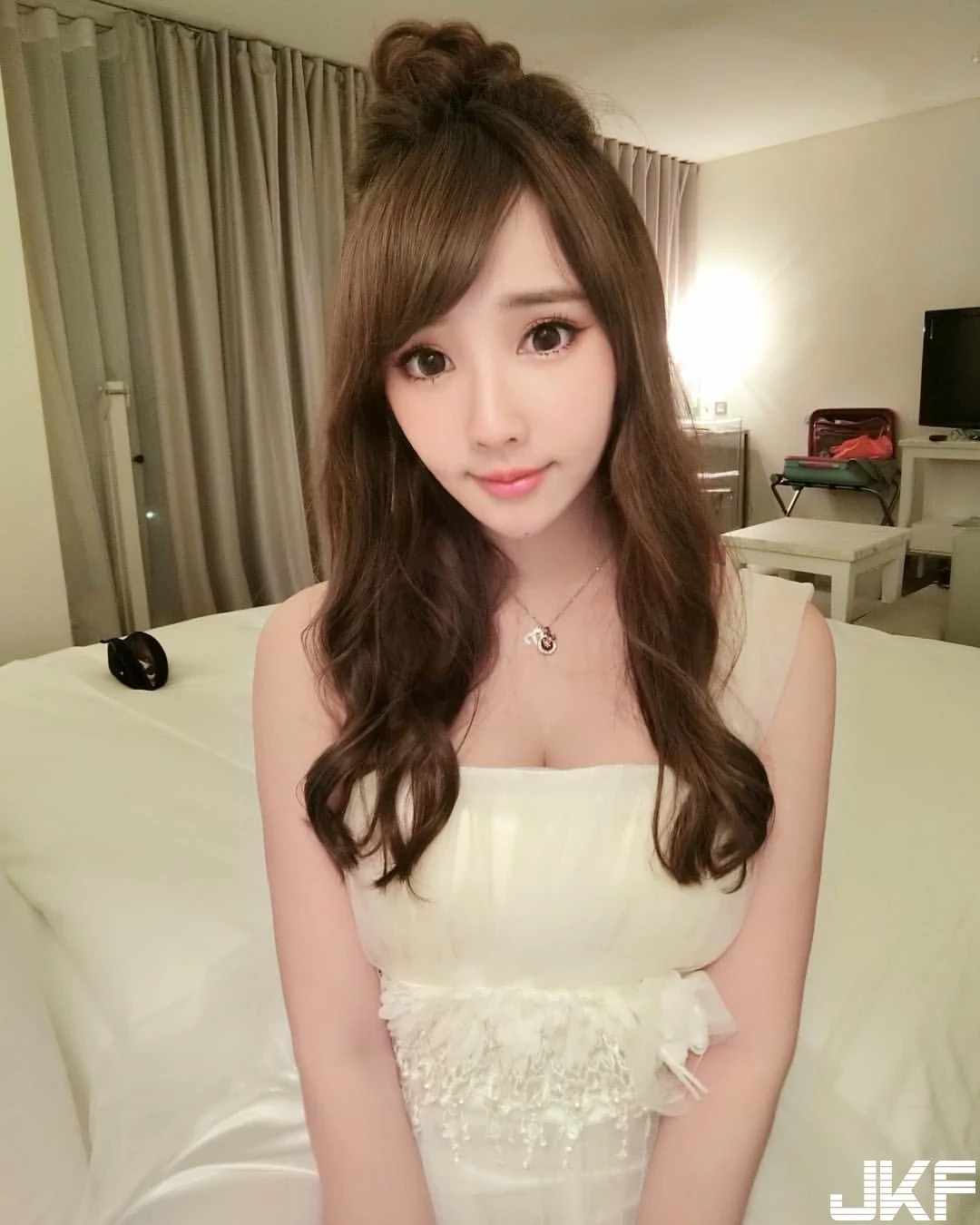 4744096.webp
