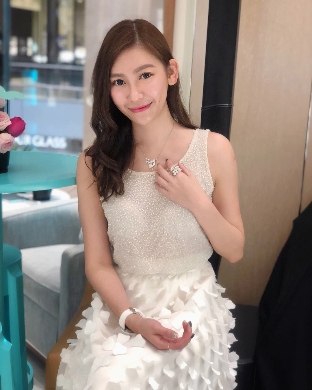 4316676.webp