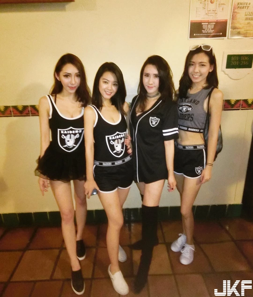 16801169.webp