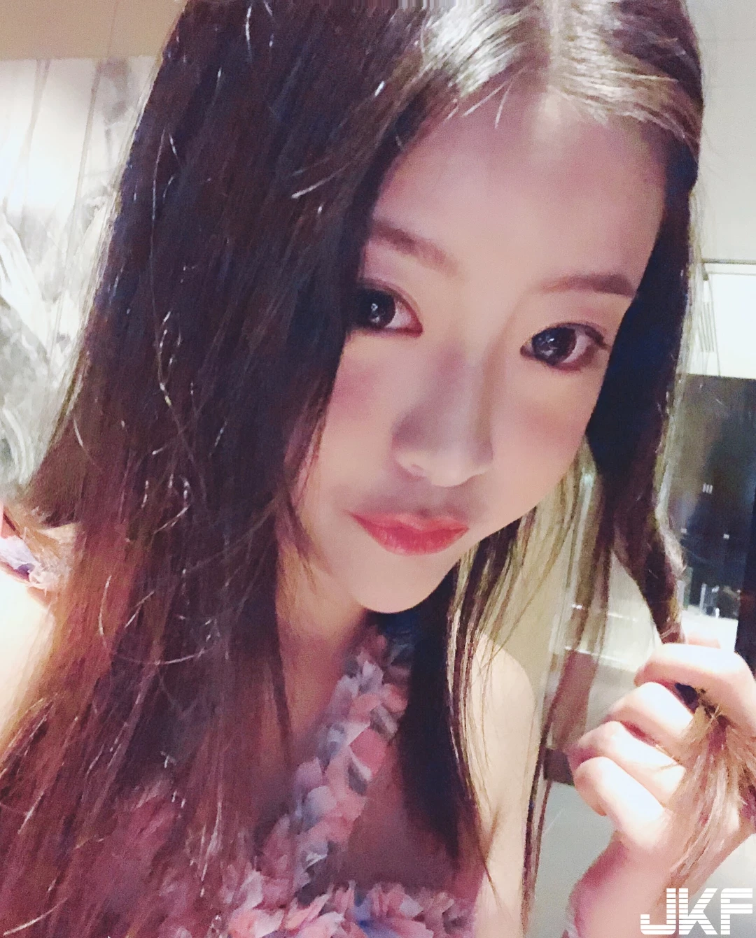 4594877.webp