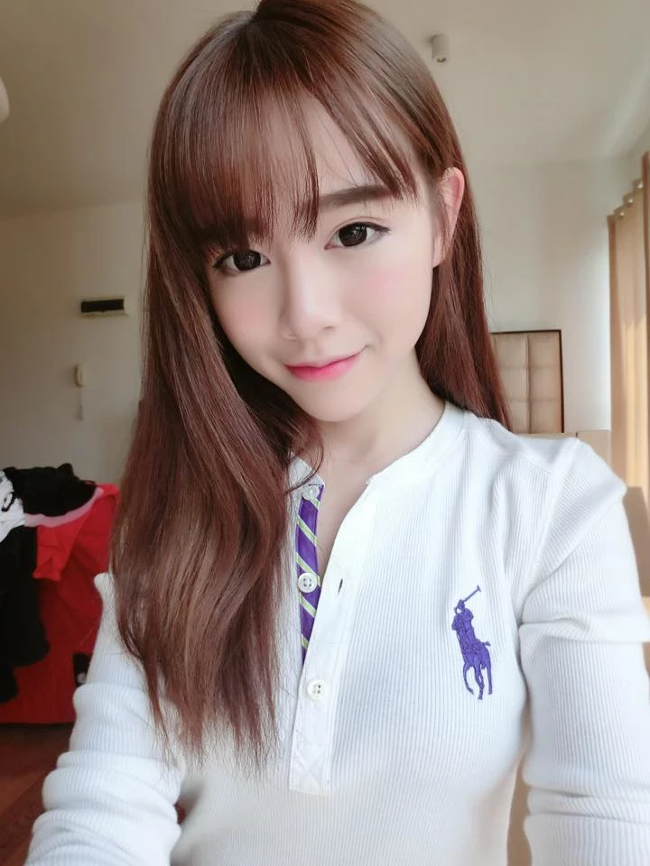4368256.webp