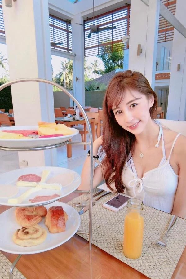 28844048.webp