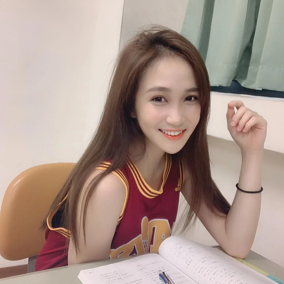 4206624.webp