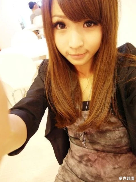 17564301.webp