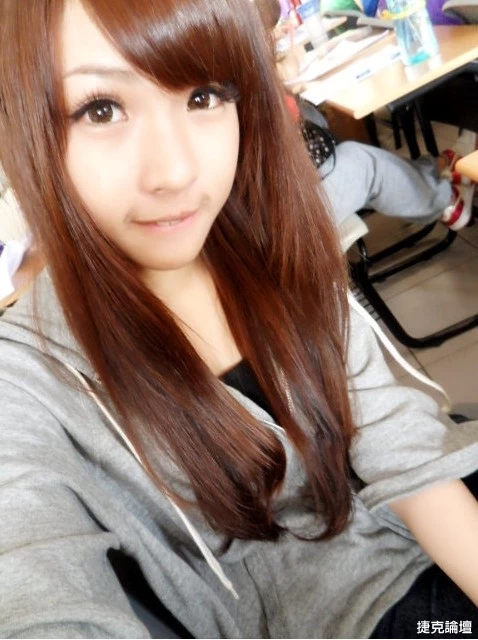 17564317.webp