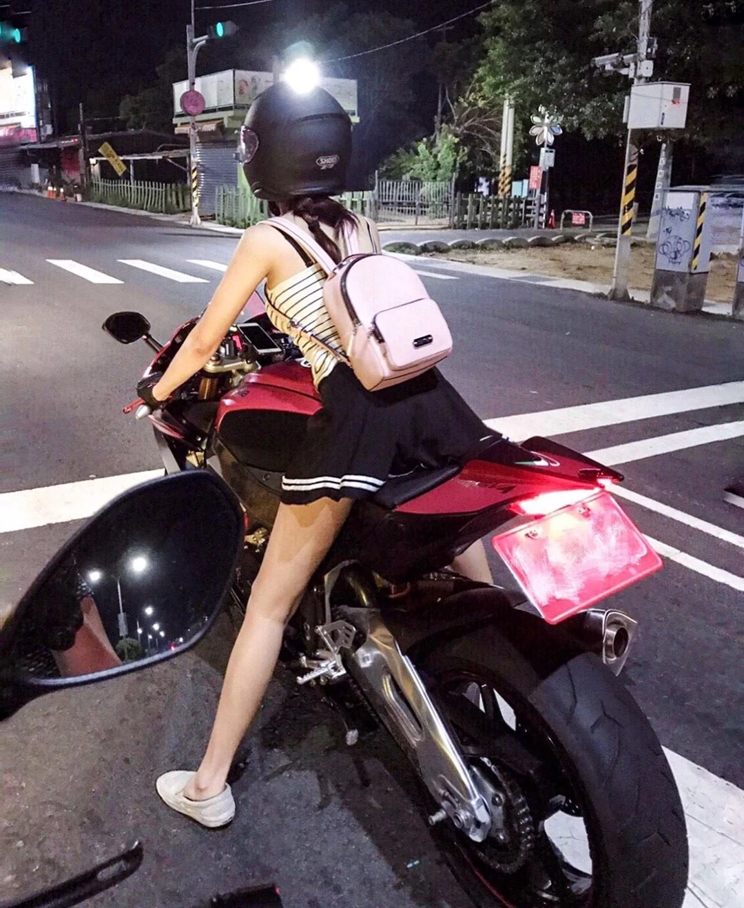 3989788.webp