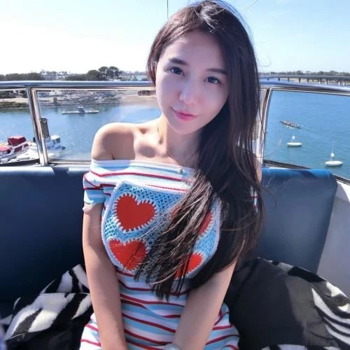 4684806.webp