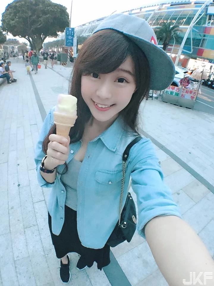 16849813.webp