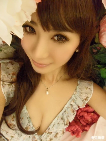 17360240.webp