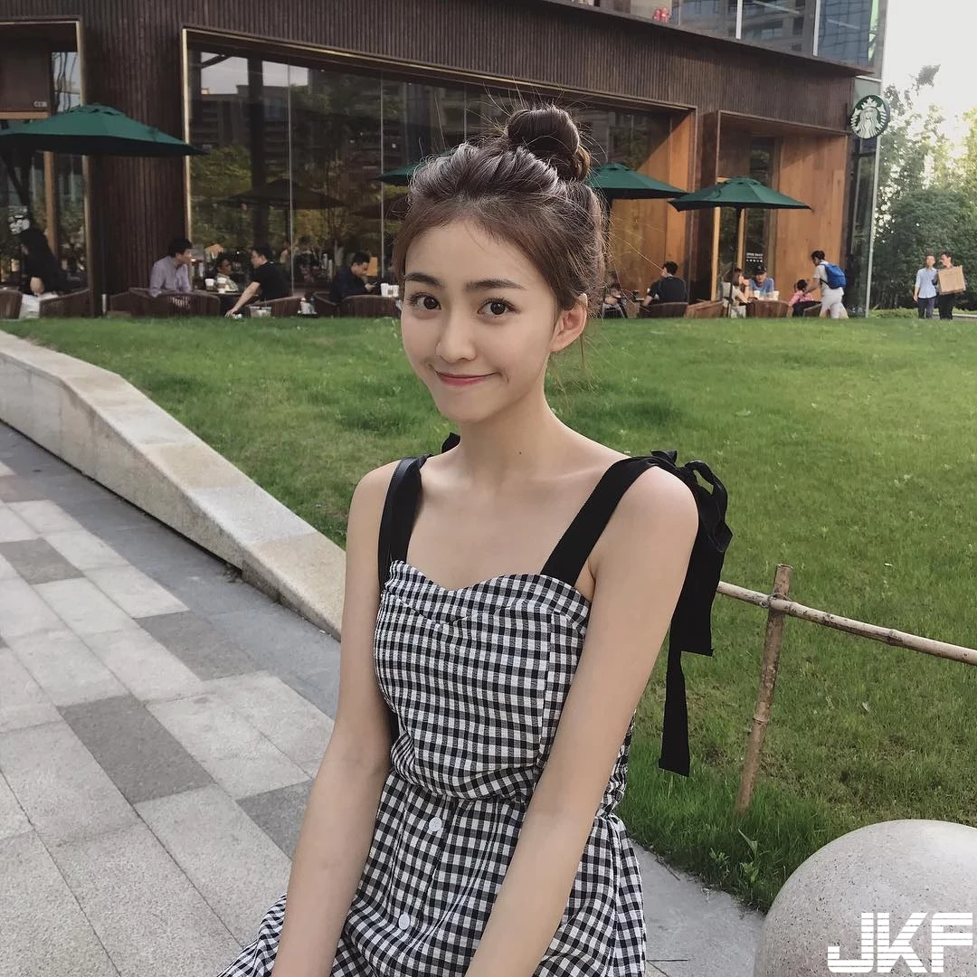 4572955.webp